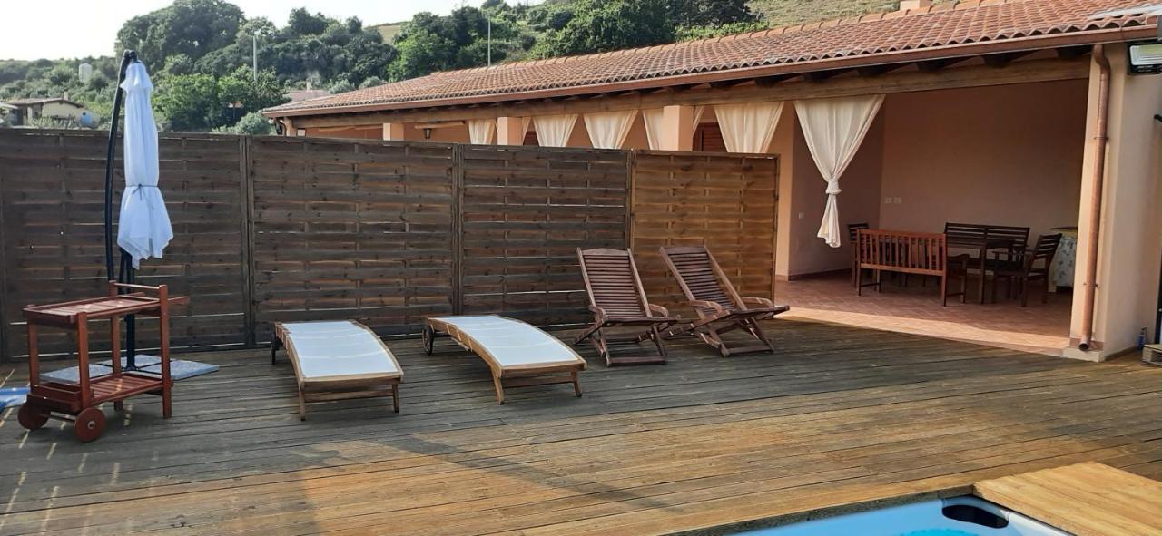 Villa Marci Con Piscina Privata A Nulvi Kültér fotó